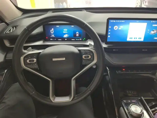 Haval H6 — Фото автомобиля 9