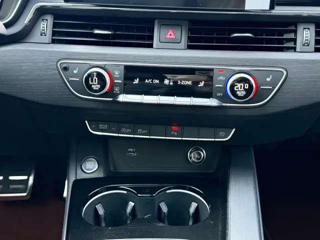 Audi A4L — Фото автомобиля 13