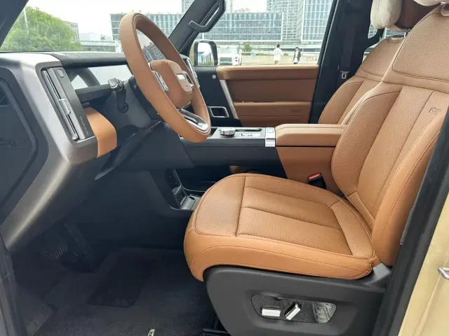 iCAR V27 — Фото автомобиля 7