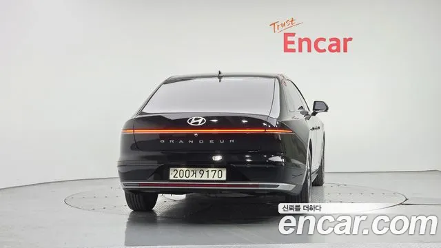 Hyundai Grandeur GN7 — Фото автомобиля 4