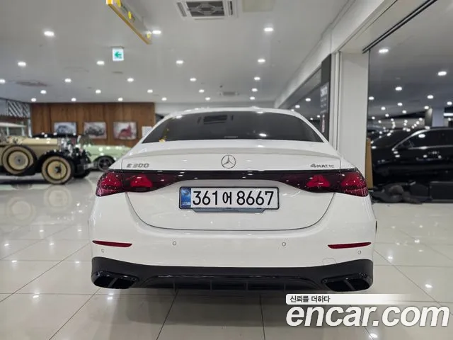 Mercedes-Benz E-Class W214 — Фото автомобиля 5