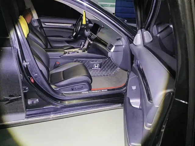 Honda Accord — Фото автомобиля 13