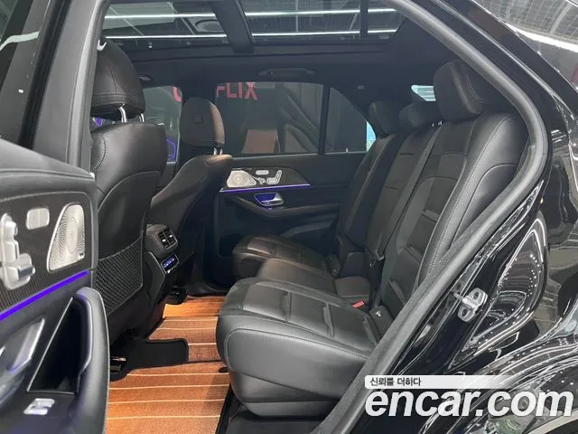 Mercedes-Benz GLE-Class — Фото автомобиля 6