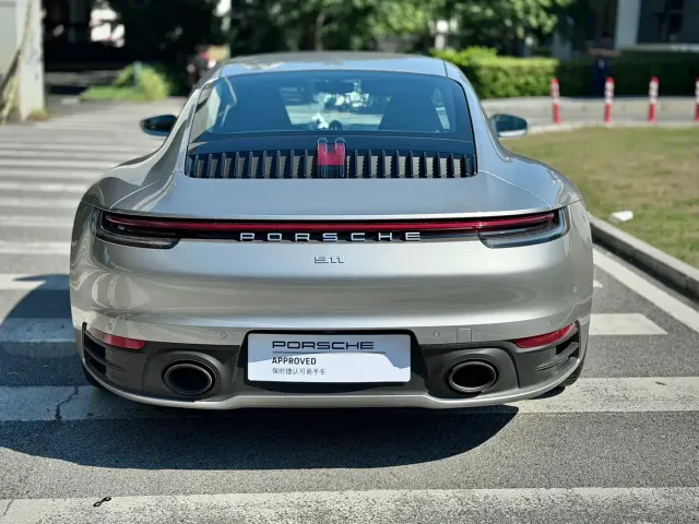Porsche 911 — Фото автомобиля 7
