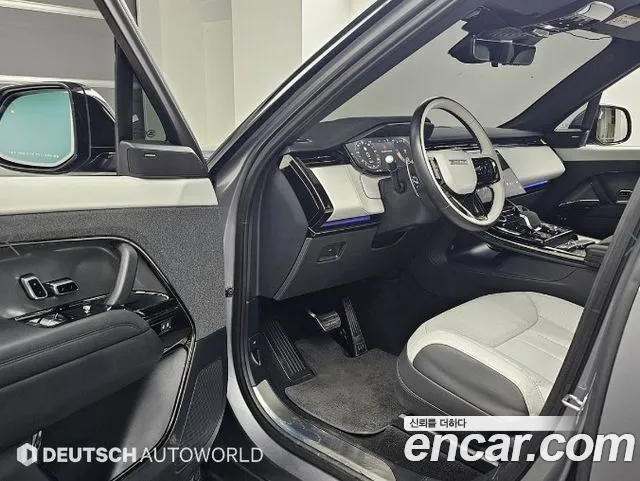 Land Rover Range Rover Sport — Фото автомобиля 11