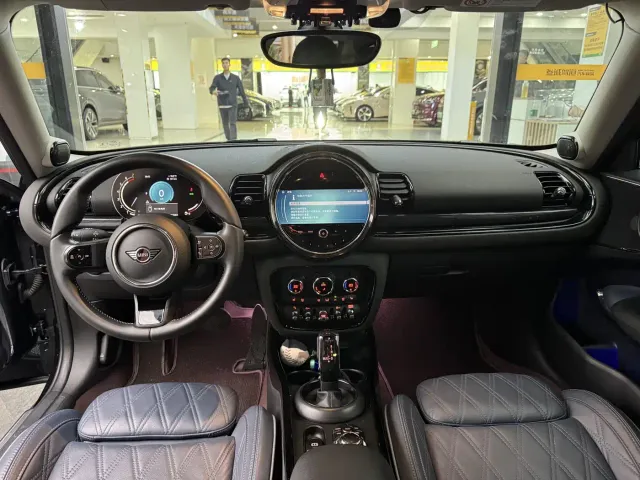 MINI Clubman — Фото автомобиля 10
