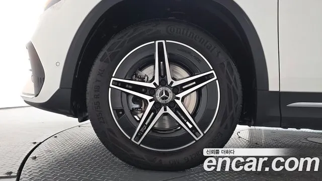 Mercedes-Benz EQA H243 — Фото автомобиля 4