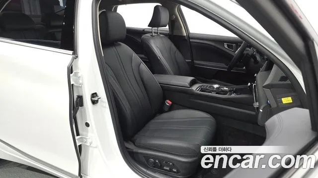 Kia K8 The New K8 2.5 Бензин 2WD — Фото автомобиля 22