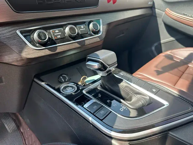 Forthing Fengxing T5L — Фото автомобиля 8