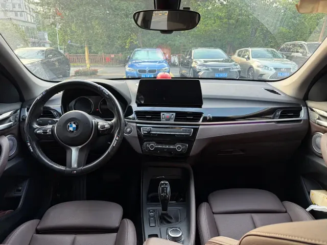 BMW X1 — Фото автомобиля 6