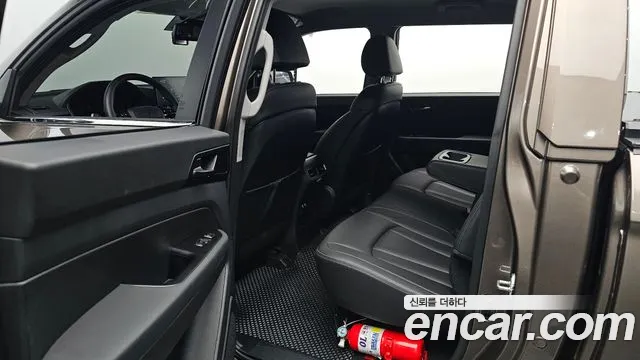 KG_Mobility_Ssangyong Musso Musso (Q300) Бензин 2.0 4WD — Фото автомобиля 2