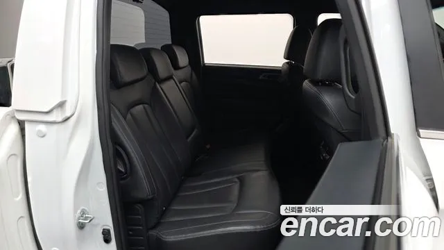 KG_Mobility_Ssangyong Rexton Новый Rexton Sport Дизель 2.2 4WD — Фото автомобиля 11