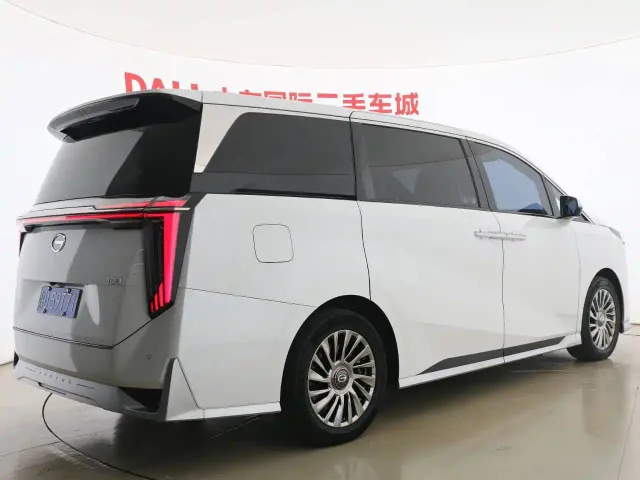 GAC Trumpchi M8 — Фото автомобиля 7