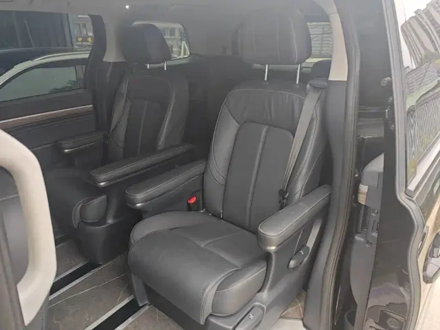 GAC Trumpchi M8 — Фото автомобиля 16