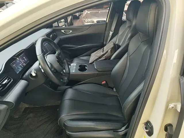 BYD Seal 06 — Фото автомобиля 14