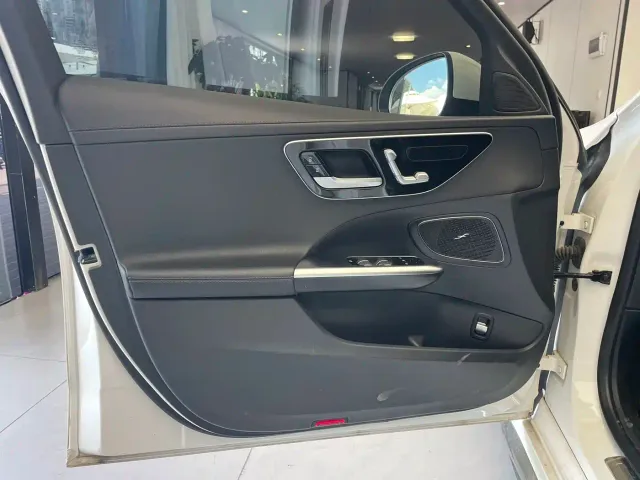 Mercedes-Benz C-Class — Фото автомобиля 4