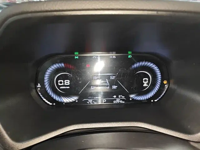 Geely Emgrand — Фото автомобиля 11