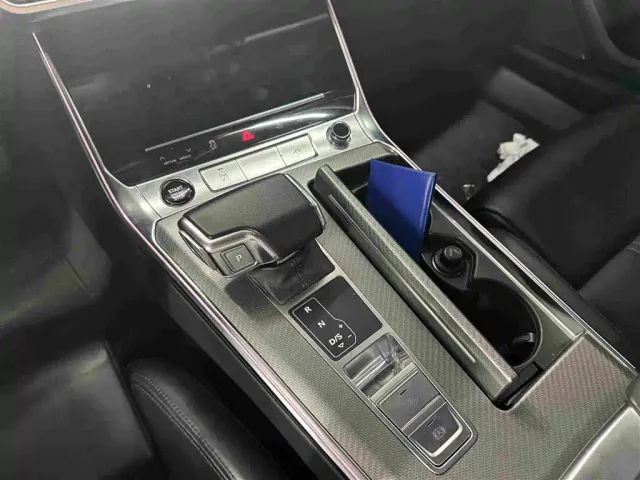 Audi A7 — Фото автомобиля 10
