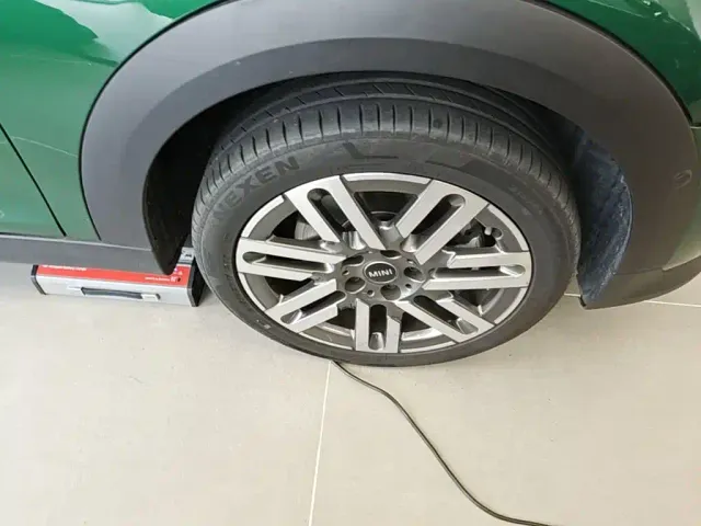 MINI Hatch — Фото автомобиля 13