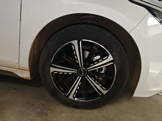 BYD Destroyer 05 2022 DM-i 55KM Premium — Фото автомобиля 8
