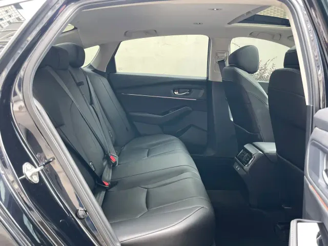 Honda Accord — Фото автомобиля 8