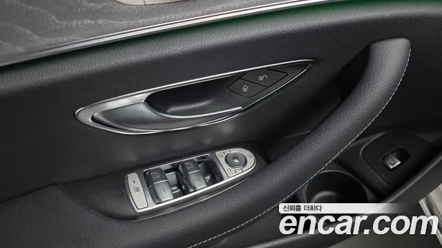 Mercedes-Benz E-Class E-класс W213 E350 4MATIC Exclusive — Фото автомобиля 25