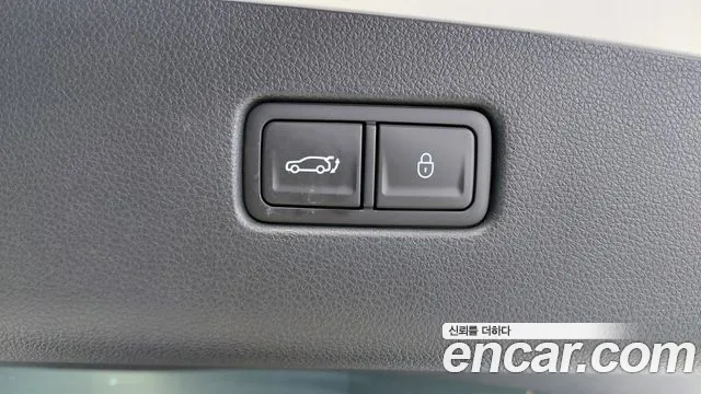 Genesis GV70 — Фото автомобиля 18