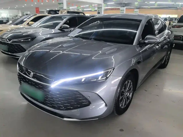 Фотография автомобиля — BYD Qin L