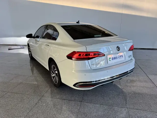 Volkswagen Bora — Фото автомобиля 11