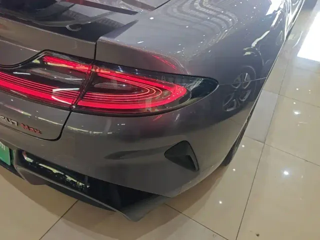 Xiaomi SU7 — Фото автомобиля 7