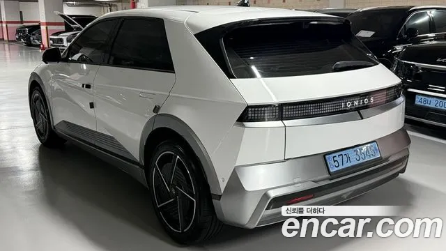 Hyundai Ioniq 5 — Фото автомобиля 4