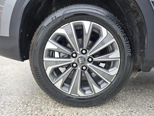 Buick Envision S — Фото автомобиля 15
