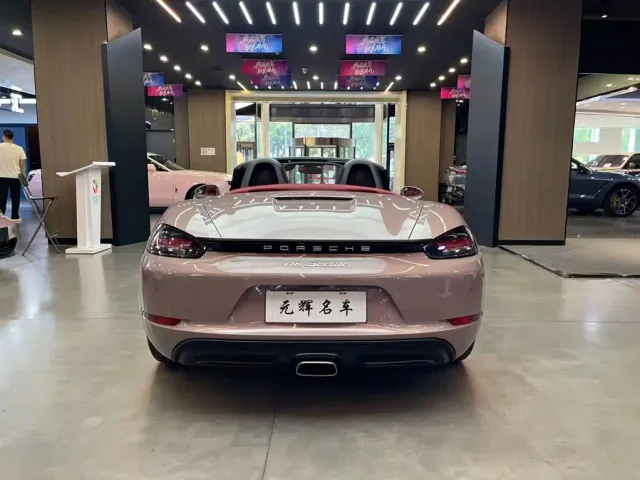 Porsche 718 — Фото автомобиля 18