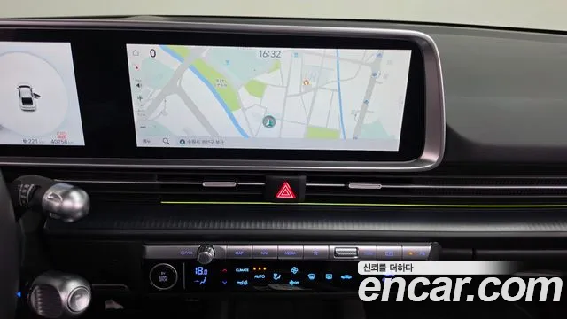 Hyundai Ioniq 6 — Фото автомобиля 18
