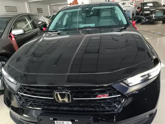 Honda Accord — Фото автомобиля 18