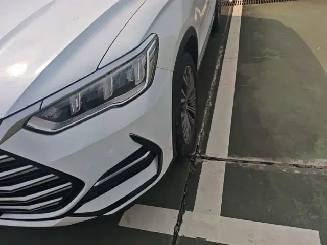 BYD Song Pro — Фото автомобиля 23