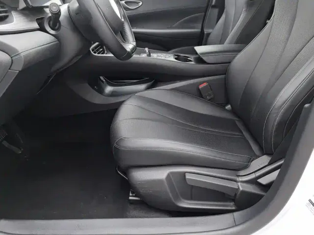BYD Seal 05 DM-i — Фото автомобиля 20