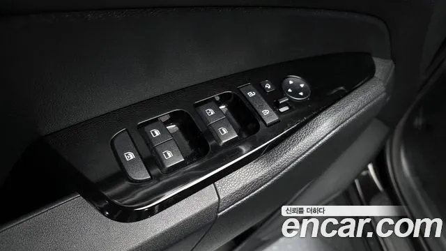 Kia Sportage Sportage 5-е поколение Дизель 2.0 2WD — Фото автомобиля 18