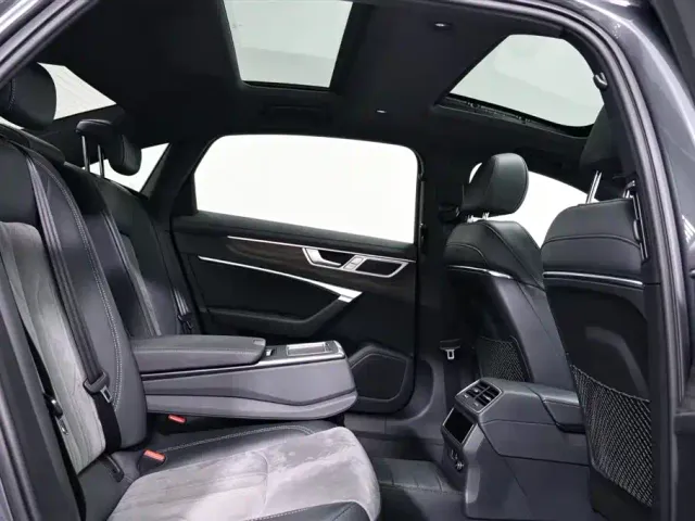 Audi A6L — Фото автомобиля 8