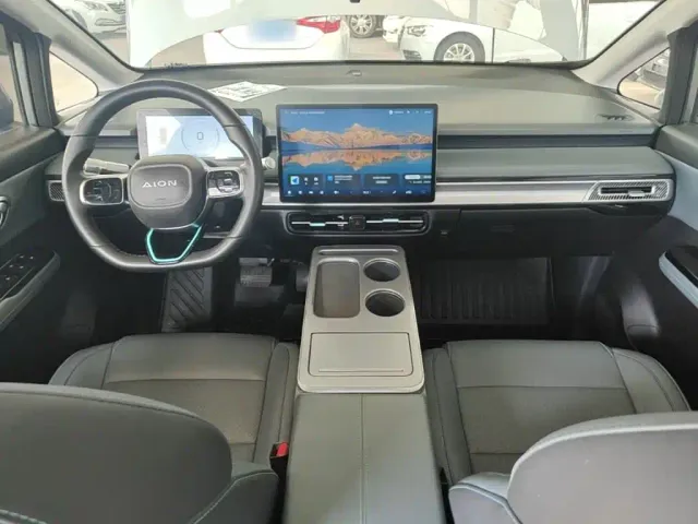 GAC Aion Y — Фото автомобиля 9