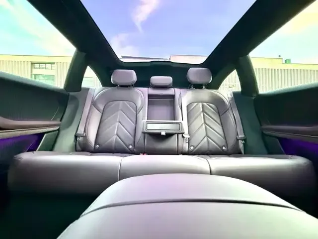 Nio ET5 Touring — Фото автомобиля 9
