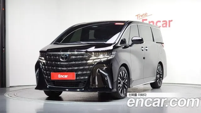 Toyota Alphard — Фото автомобиля 11