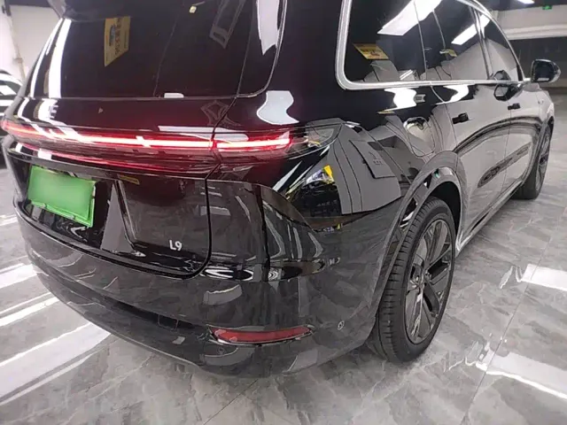 Li Auto L9 — Фото автомобиля 7