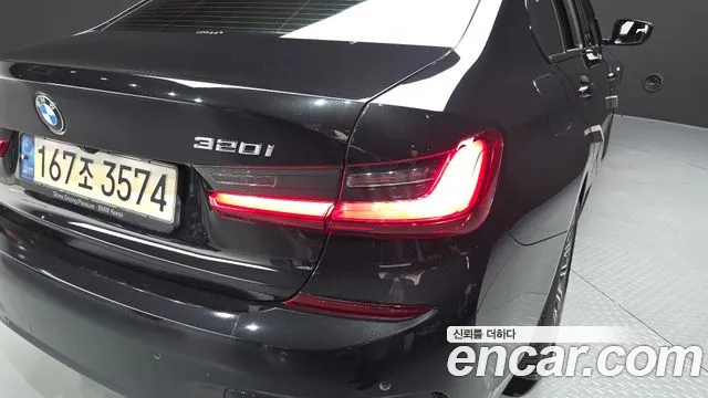 BMW 3-Series 3 серия (G20) 320i M Sport — Фото автомобиля 23