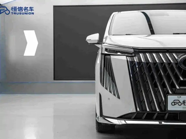 GAC Trumpchi M8 — Фото автомобиля 8