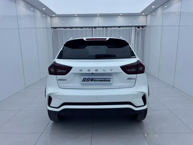 Geely Vision X3 — Фото автомобиля 5
