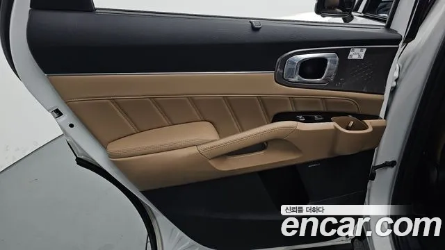 Kia Sorento — Фото автомобиля 21