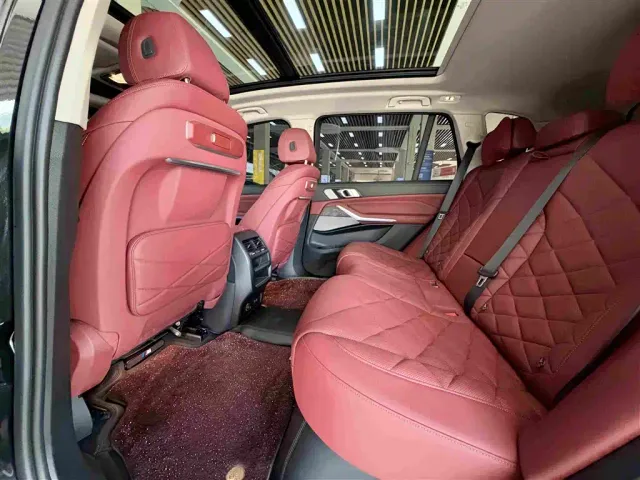 BMW X5 — Фото автомобиля 10
