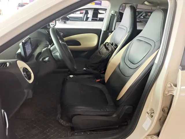 Wuling Bingo — Фото автомобиля 14