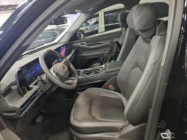 Ford Edge — Фото автомобиля 14